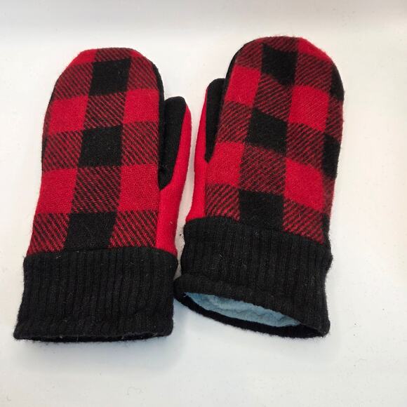 Buffalo Plaid Winter Hat and Mitten Lot 4 Adult OSFM Target Trapper Set - Picture 15 of 16